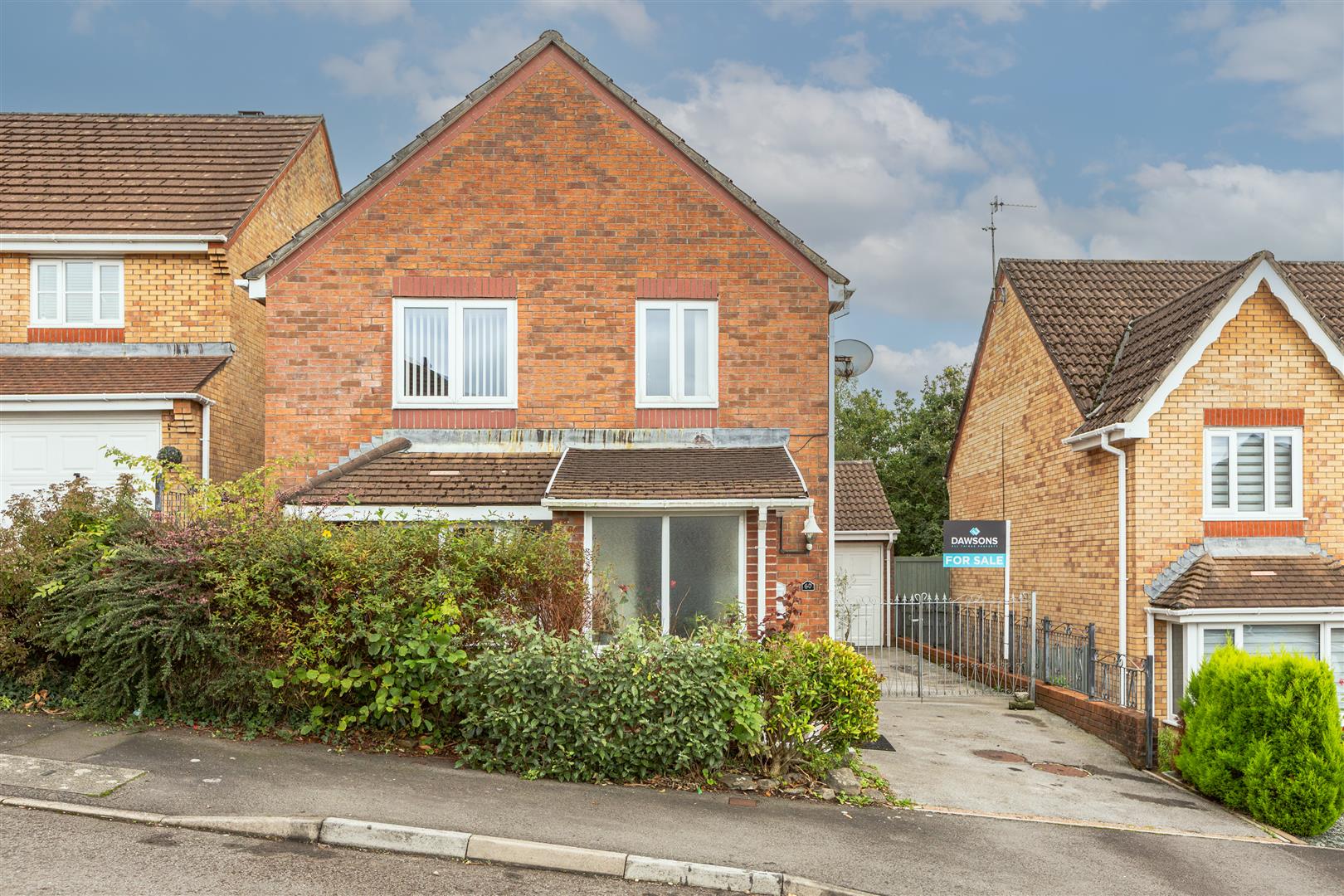 Heol Barcud, Birchgrove, Swansea, SA7 9NL